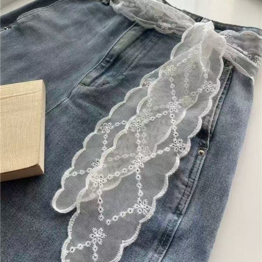 Kadınlar için tatlı beyaz dant - Jeans incelemesi ve fiyatı